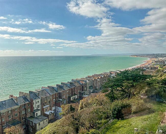 2 Bedroom Flat For Sale In West Hill Road, St. Leonards-On-Sea, TN38