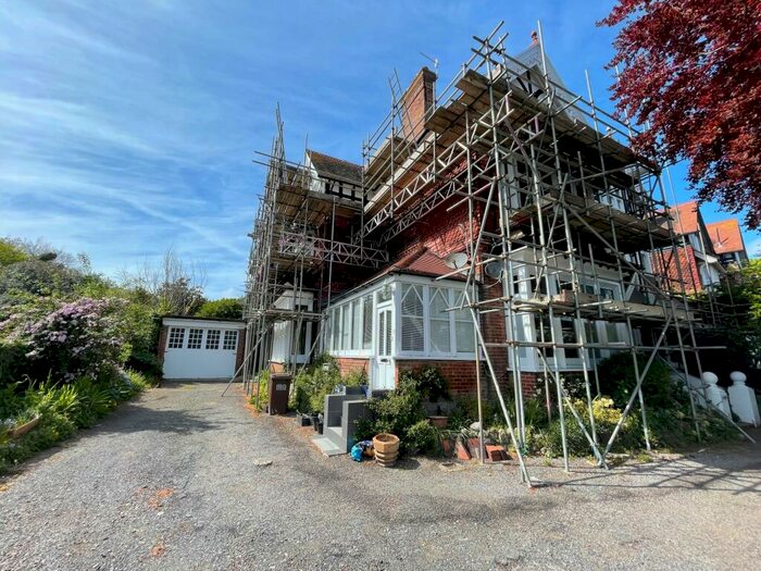 1 Bedroom Flat To Rent In Upper Avenue, Eastbourne, BN21