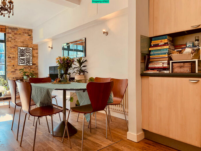 1 Bedroom Flat For Sale In Canada Wharf, Rotherhithe Street, London, SE16