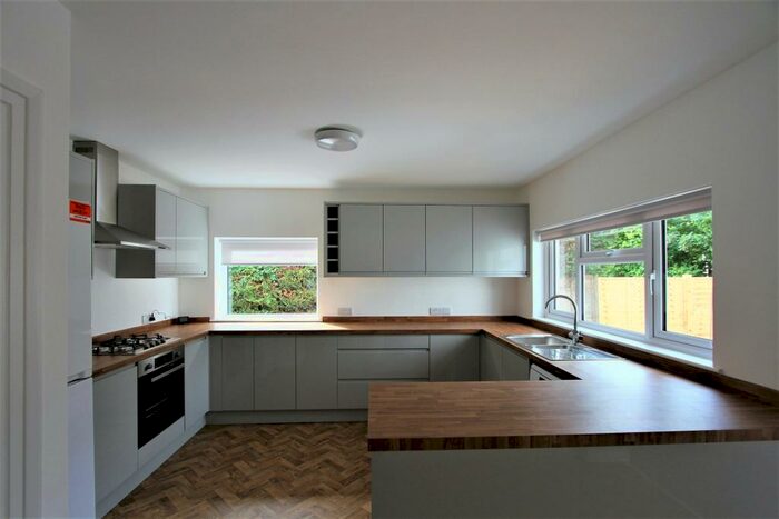 3 Bedroom Bungalow To Rent In Broadmark Lane, Rustington, BN16