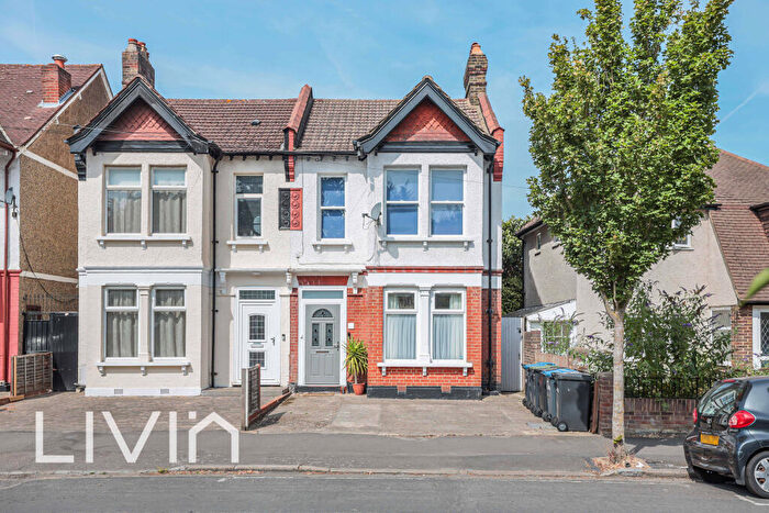 2 Bedroom Flat For Sale In Morland Avenue, Croydon, CR0