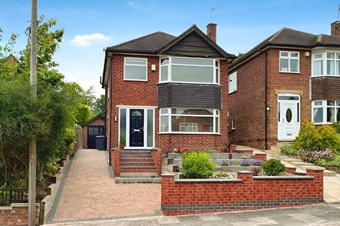 3 Bedroom Detached House For Sale In Seven Oaks Crescent, Bramcote, NG9