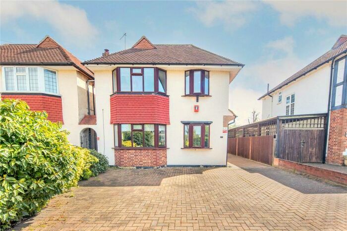 4 Bedroom Semi-Detached House To Rent In Motspur Park, New Malden, KT3