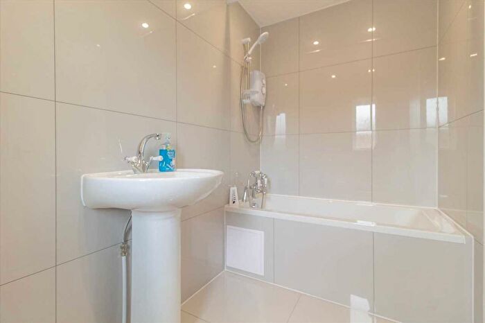 1 Bedroom Terraced House To Rent In Sanderson Close, Kettering, NN15