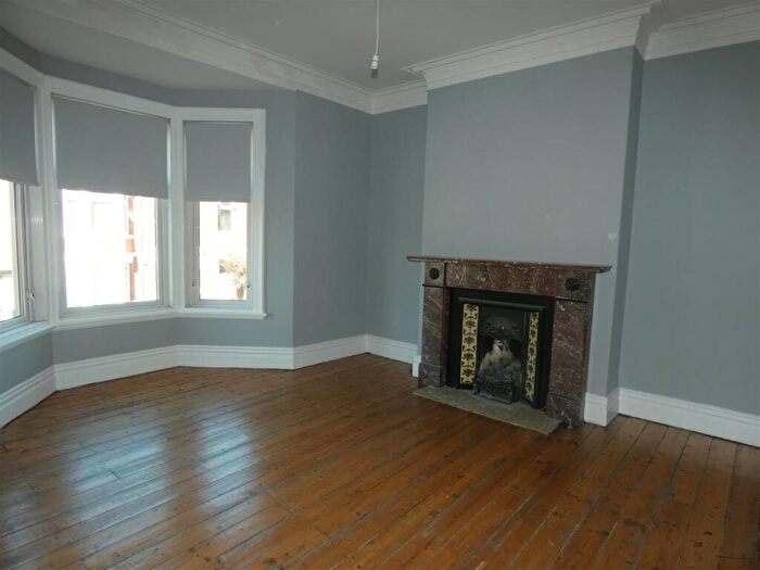 2 Bedroom Flat To Rent In Addycombe Terrace, Heaton, NE6