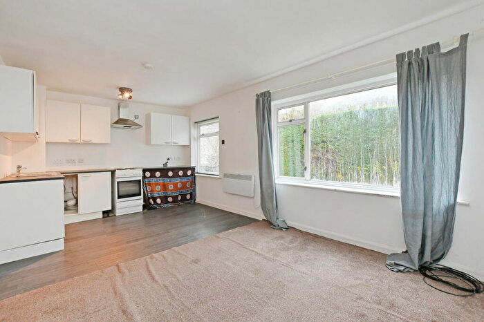 1 Bedroom Flat For Sale In Abbey Lane, Sheffield, S8