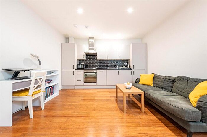 1 Bedroom Apartment To Rent In Kingsland High Street, London, E8