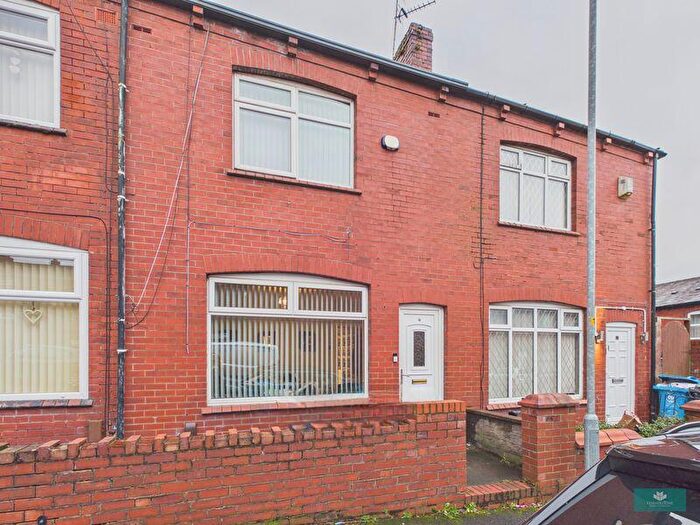 2 Bedroom Terraced House For Sale In Walter Scott Street, Oldham, OL1