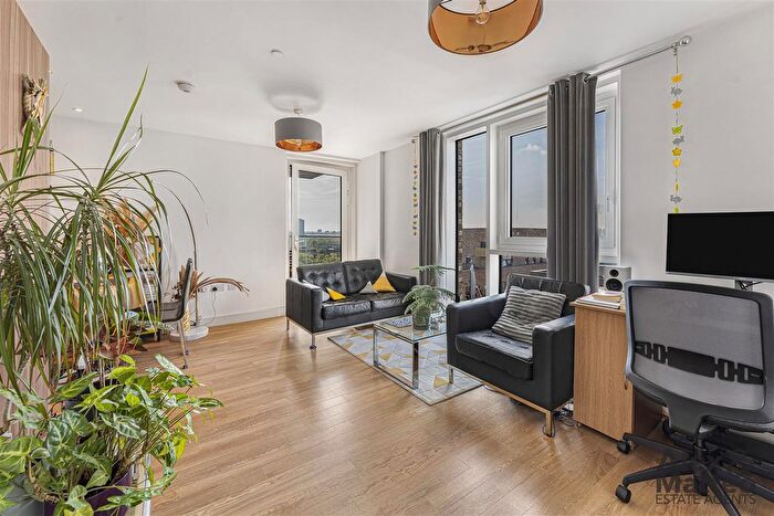 1 Bedroom Flat For Sale In Olso Tower, Surrey Quays, SE8