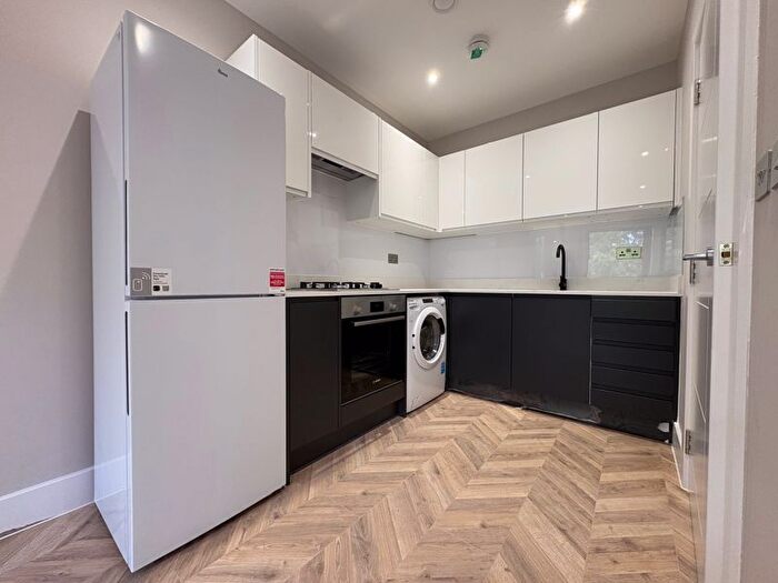 1 Bedroom Flat To Rent In Brand New Apartment - Fishponds Road, Wokingham, RG41