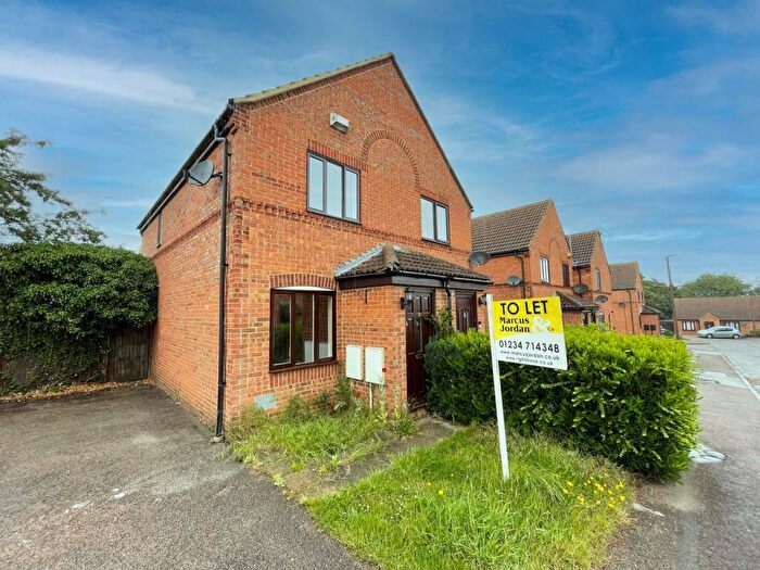 2 Bedroom Semi Detached House To Rent In Coggeshall Grove, Wavendon Gate, MK7