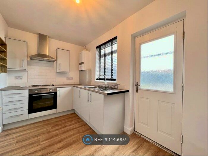 2 Bedroom Terraced House To Rent In Coronation Road South, Hull, HU5