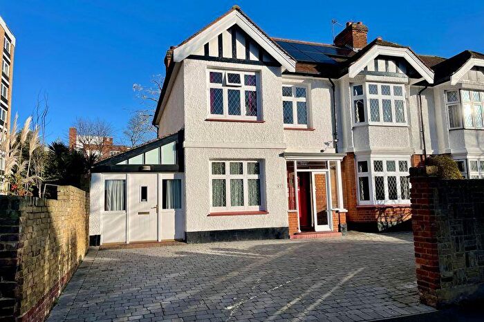 6 Bedroom Semi Detached House For Sale In Grove Road Surbiton Surrey, KT6