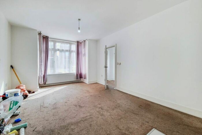 2 Bedroom Maisonette To Rent In Salisbury Road, Harrow, HA1