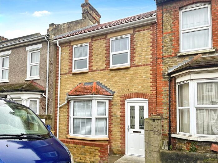 2 Bedroom Terraced House To Rent In Havelock Road, Gravesend, Kent, DA11