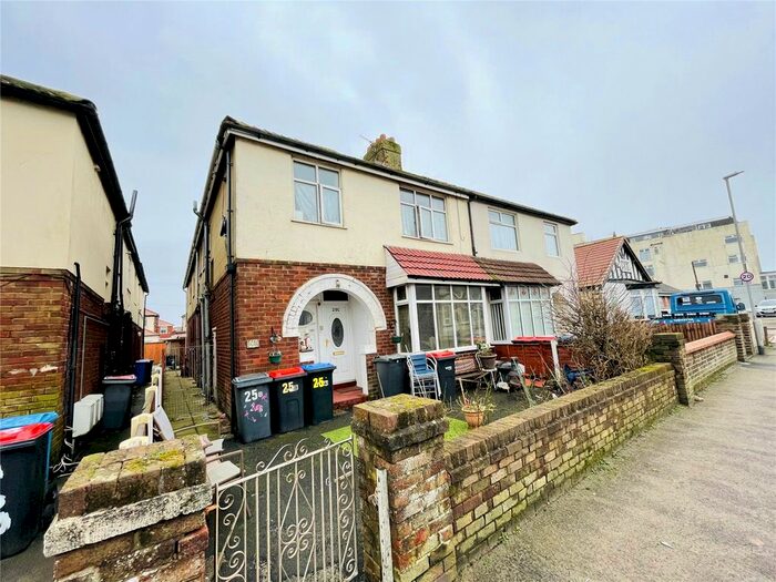 2 Bedroom Flat For Sale In Coronation Road, ThorntonCleveleys FY5