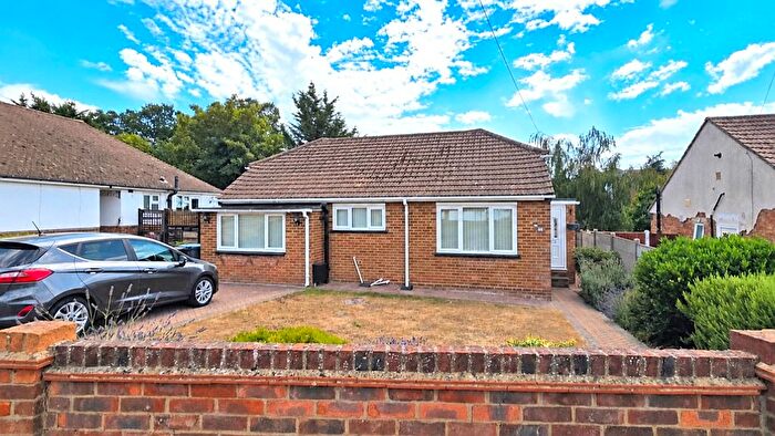 2 Bedroom Detached Bungalow For Sale In Mayfield Road, Herne Bay, CT6
