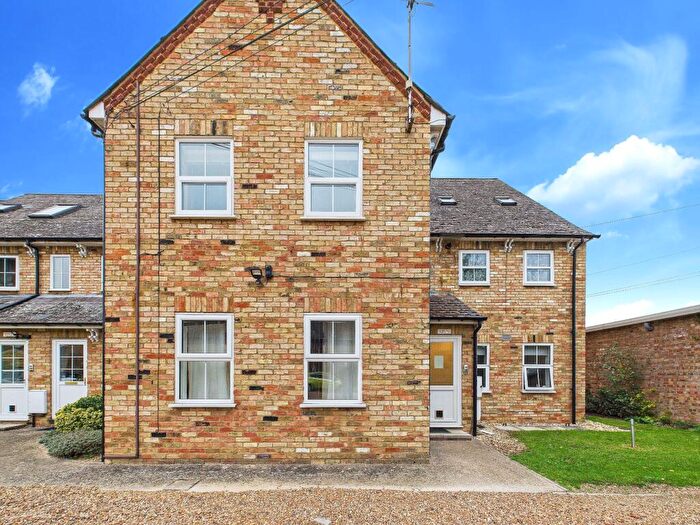 Studio For Sale In Ferndale House, Ware Road, St. Neots, PE19