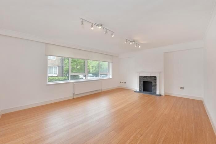 3 Bedroom Flat For Sale In Clifton Place, Hyde Park, W2