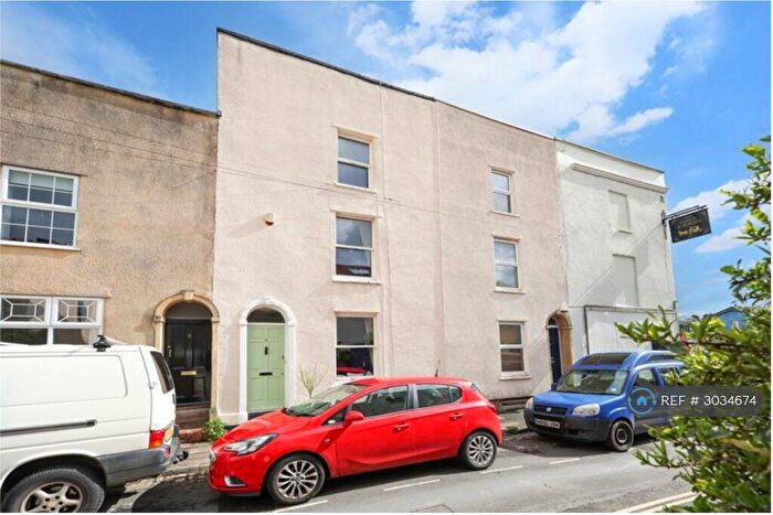 1 Bedroom Terraced House To Rent In High St, Bristol, BS8