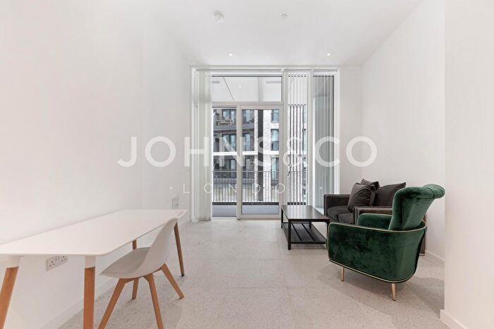 1 Bedroom Flat To Rent In Jacquard Point, The Silk District, E1