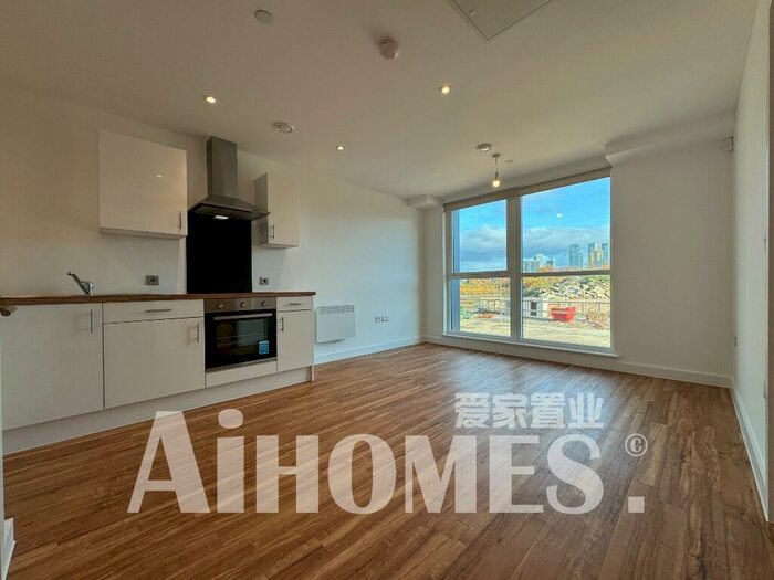 1 Bedroom Apartment To Rent In Pomona Strand, Stretford, M16