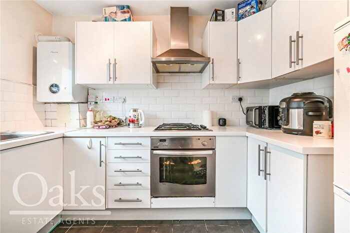1 Bedroom Flat For Sale In Cunliffe Street, London, SW16