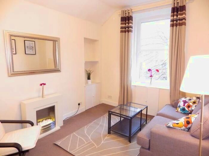 1 Bedroom Flat To Rent In Wardlaw Place, Gorgie, Edinburgh, EH11