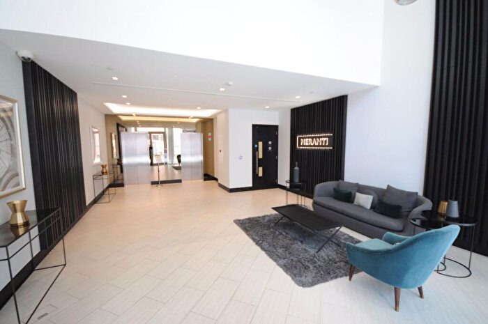 Apartment To Rent In Meranti House, Alie Street, E1