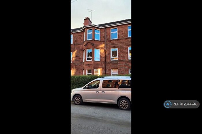 3 Bedroom Flat To Rent In Quentin Street, Glasgow, G41