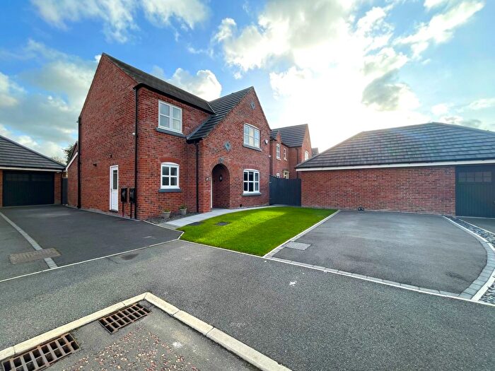 4 Bedroom Detached House For Sale In Redwood Drive, Cottam, PR4