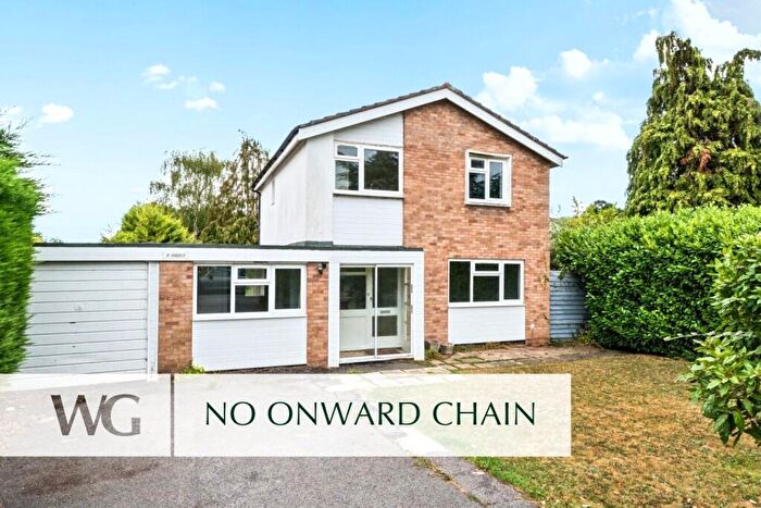 3 Bedroom Detached House For Sale In Clyst St. Mary, Devon, EX5