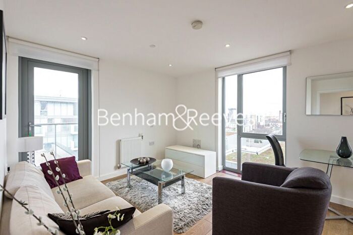 1 Bedroom Flat To Rent In New Festival Avenue, Canary Wharf, E14
