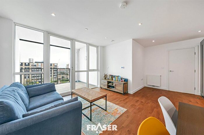 3 Bedroom Flat For Sale In Discovery Tower, E16