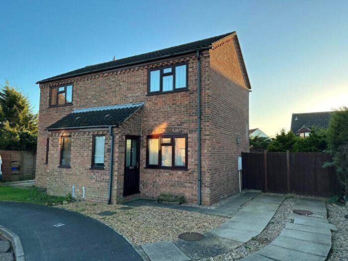 1 Bedroom End Of Terrace House To Rent In John Hill Close, Long Stratton, NR15