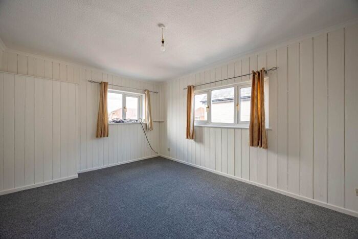 1 Bedroom Flat To Rent In Craven Road, Newbury, RG14