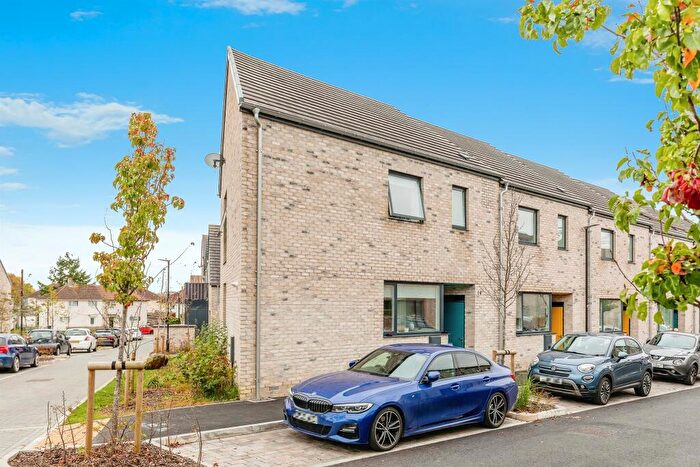 2 Bedroom End Of Terrace House For Sale In Laurel Way, Southmead, Bristol, BS10