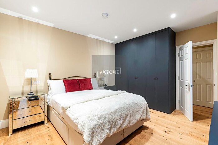 1 Bedroom Studio To Rent In Clapham Common West Side, Battersea, London, SW4