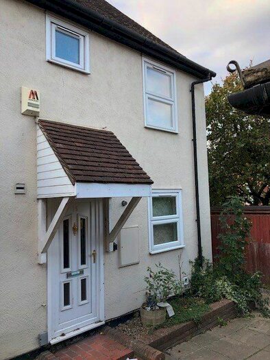 3 Bedroom Terraced House To Rent In Dutch Quarter, Colchester, CO1