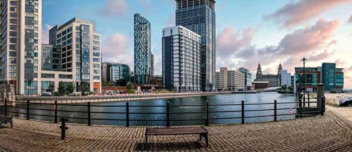 2 Bedroom Penthouse To Rent In William Jessop Way, Liverpool, Merseyside, L3