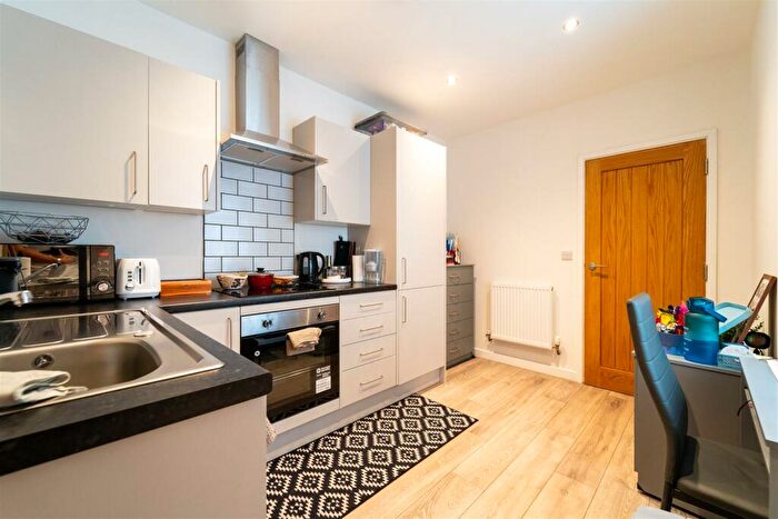 1 Bedroom House To Rent In Oak Tree Lane, Selly Oak, Birmingham, B29