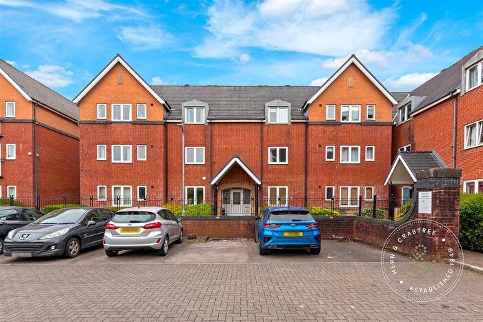 2 Bedroom Flat For Sale In Corvette Court, Cardiff, CF10