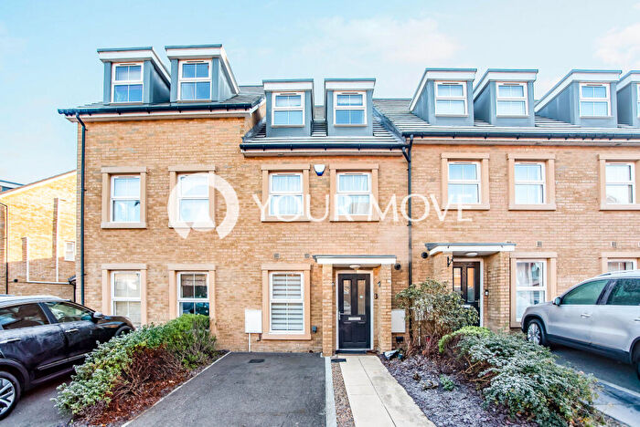 4 Bedroom Terraced House To Rent In Dartford, Kent, DA1