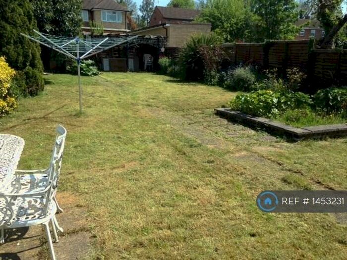 4 Bedroom Terraced House To Rent In Curls Road, Maidenhead, SL6