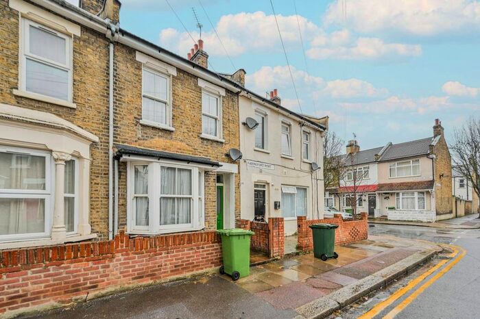 2 Bedroom Terraced House To Rent In Faringford Road, Stratford, London, E15