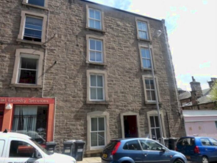 1 Bedroom Flat To Rent In / Blackness Street, Dundee, DD1