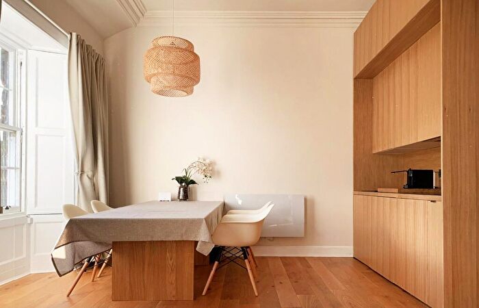 1 Bedroom Flat To Rent In Hamilton Place, Stockbridge, Edinburgh, EH3