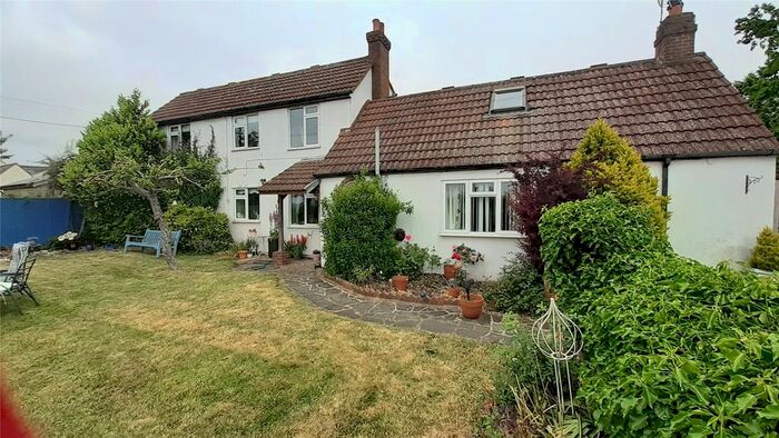 3 Bedroom Cottage For Sale In Rodley Road, Cleeve, Westbury-On-Severn, Gloucestershire, GL14