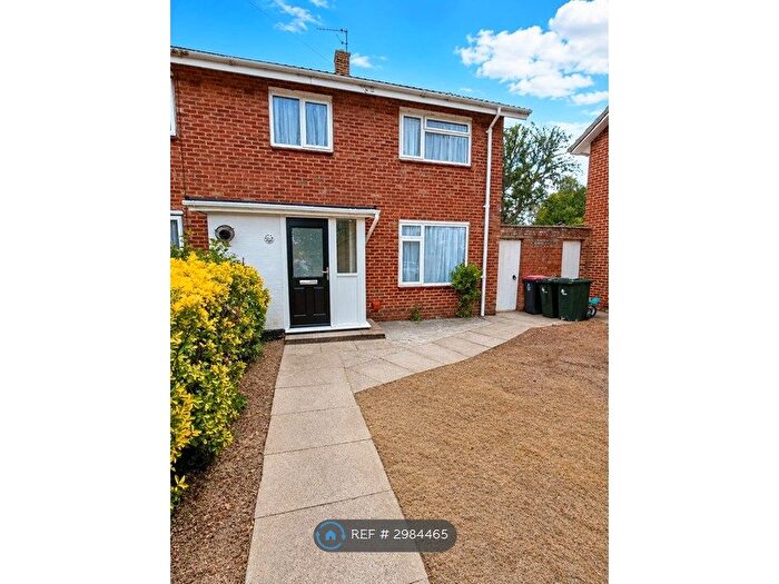 3 Bedroom End Terrace House To Rent In Swift Lane, Crawley, RH11