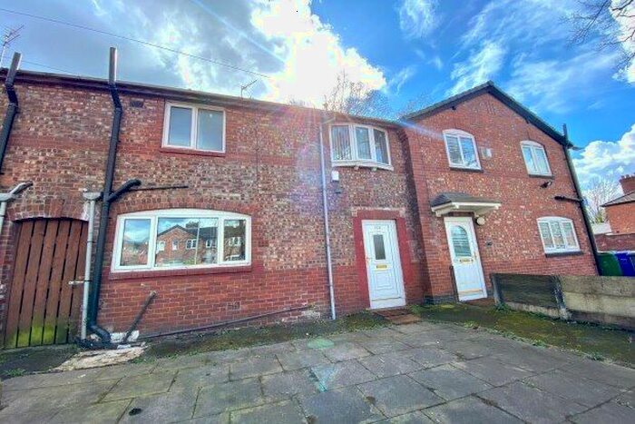 3 Bedroom Property To Rent In Mauldeth Road West, Manchester, M20